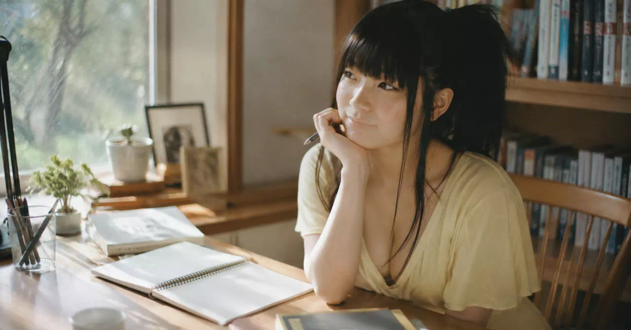 引き寄せの法則が起きない原因とは？負の感情が行動のブレーキになる理由